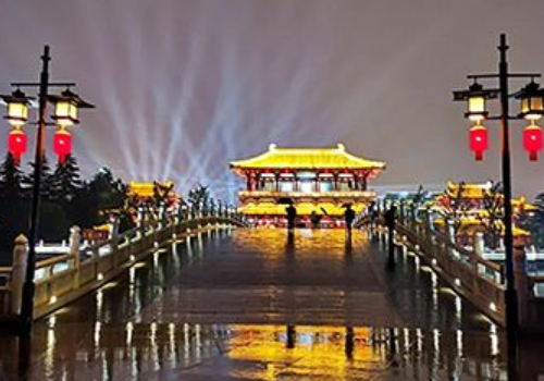 户外投影解决方案-中银桥飞瀑梦幻般视觉盛宴-科视Christie D20WU-HS